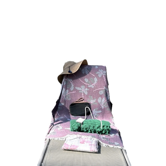 ISO Towel Blanket Holders the fasteners CRAFTY Solutions for our blanket holder - Picture 2 of 12